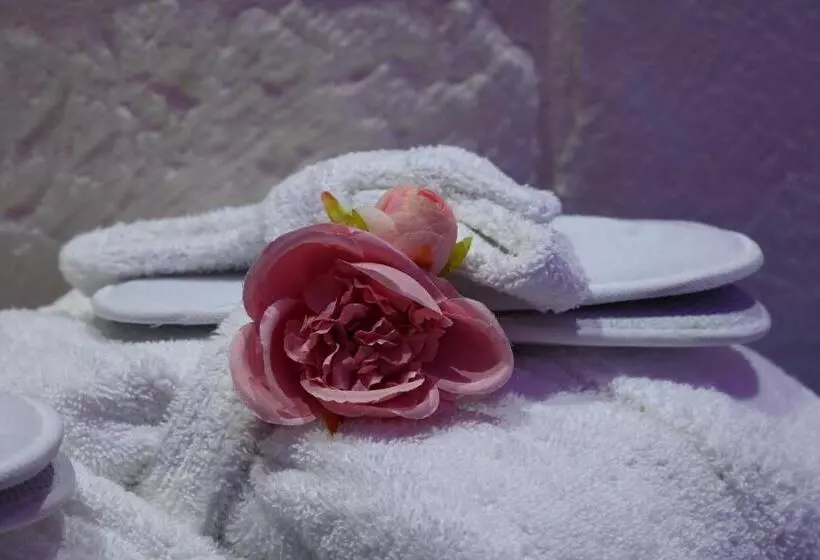 Aamiaismajoitus (B&B) Casa Deky