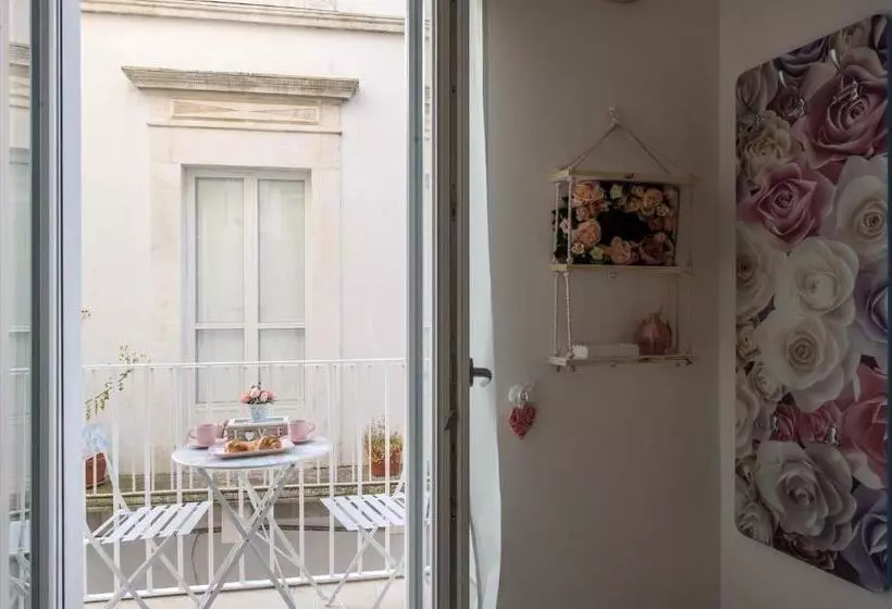 Aamiaismajoitus (B&B) Casa Deky