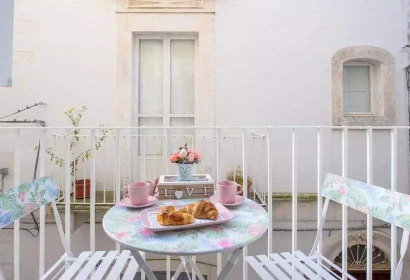 Aamiaismajoitus (B&B) Casa Deky