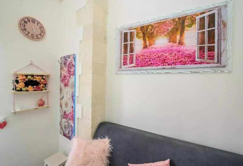 Aamiaismajoitus (B&B) Casa Deky