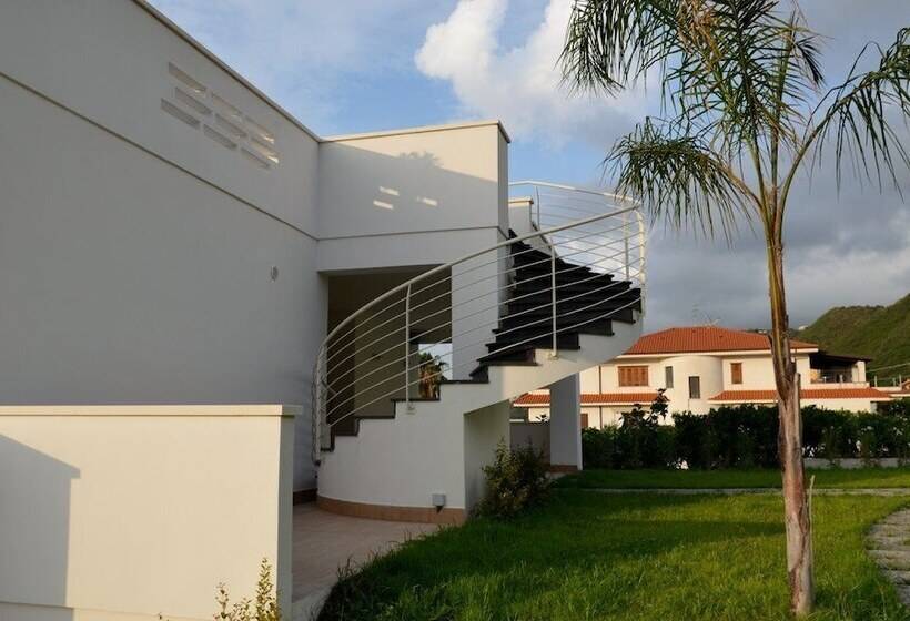 ベッドアンドブレックファースト Centurio Luxury Rooms