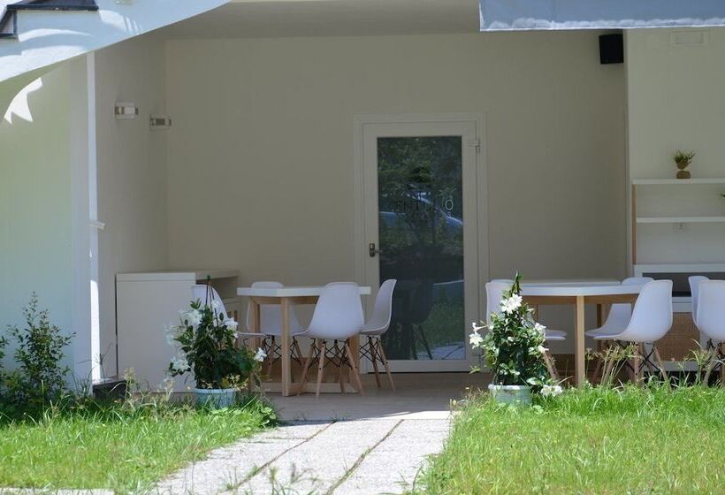 ベッドアンドブレックファースト Centurio Luxury Rooms