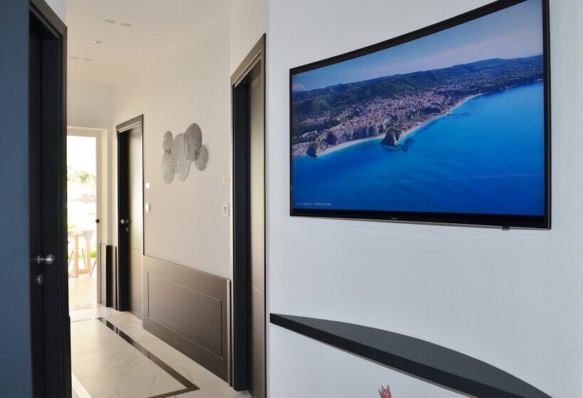 ベッドアンドブレックファースト Centurio Luxury Rooms