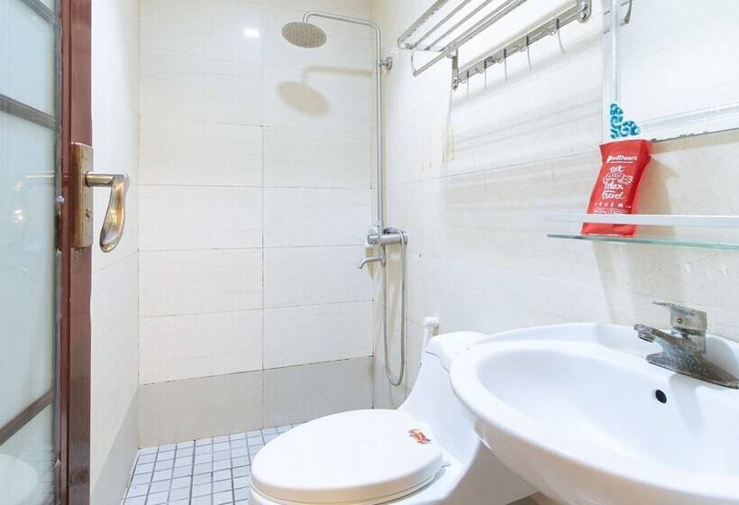 بنسيون Reddoorz At Winter Hotel Araneta