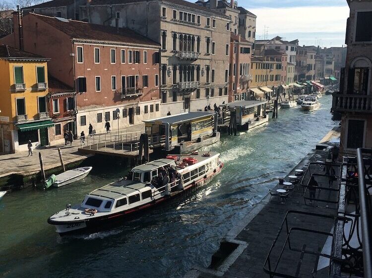 هتل Ca  Bonfadini Historic Experience