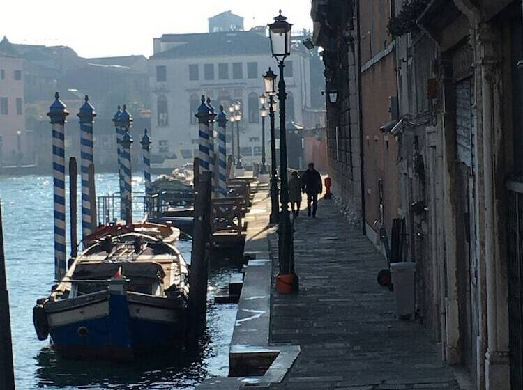 هتل Ca  Bonfadini Historic Experience