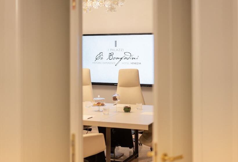 هتل Ca  Bonfadini Historic Experience