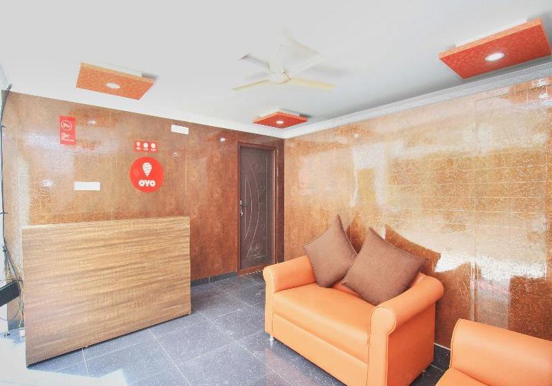 Hotel Oyo 11730 Maruthi Global