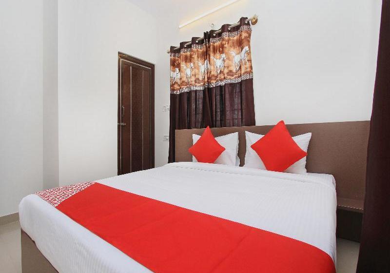 Hotel Oyo 11730 Maruthi Global