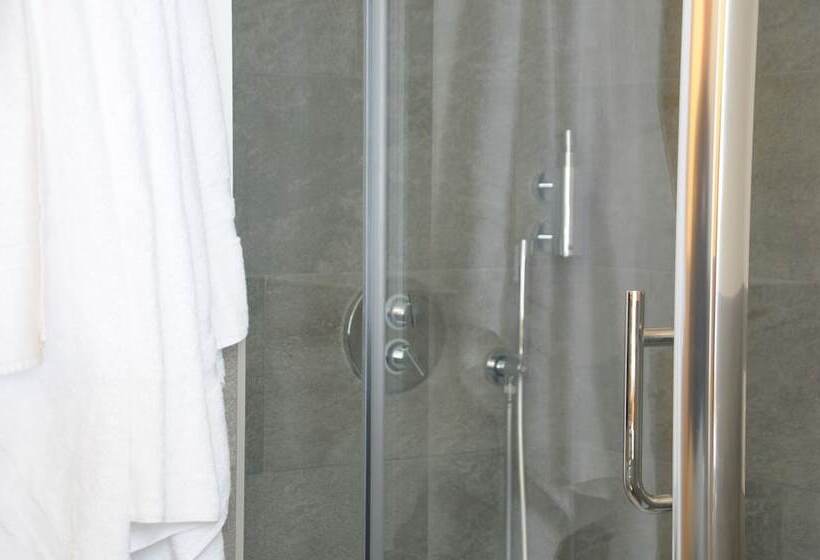 پانسیون L'abri Des Amis