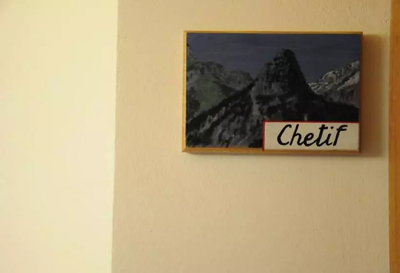 Majatalo L'abri Des Amis