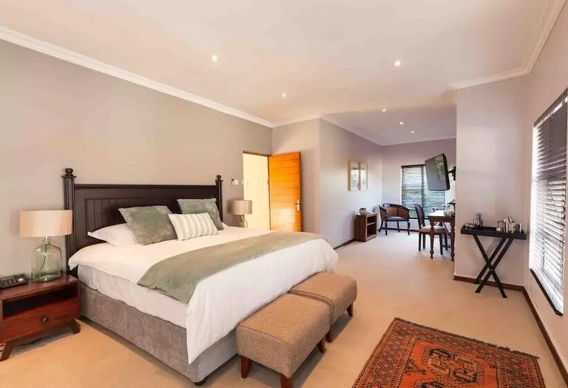 پانسیون The Studio Guest House