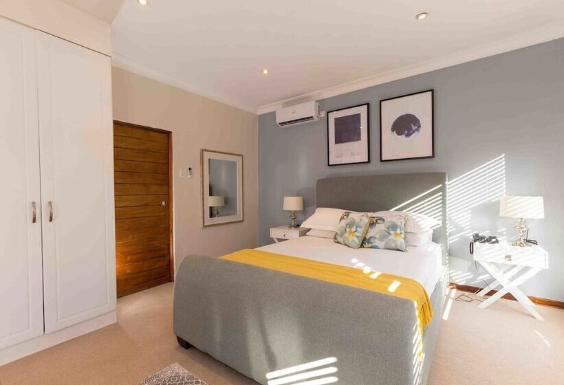 پانسیون The Studio Guest House