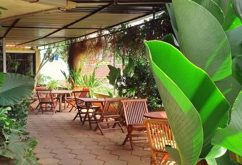 Albergue Omah Pelem Syariah