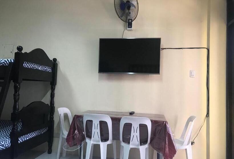 Hostel Rv3 Transient House