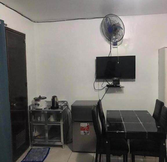 Hostel Rv3 Transient House