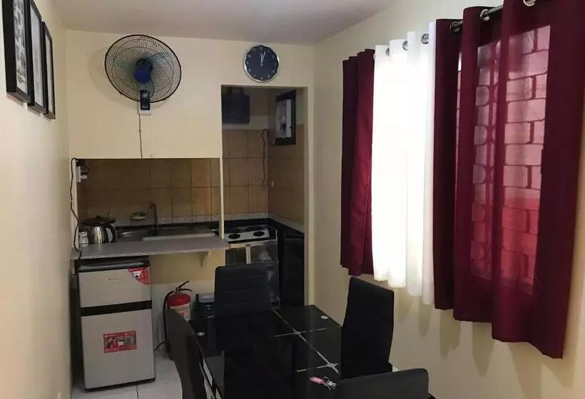 Retkeilymaja Rv3 Transient House