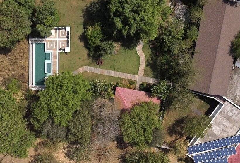 住宿加早餐  Fateh S Retreat, Homestay