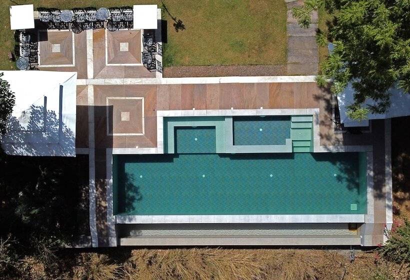 住宿加早餐  Fateh S Retreat, Homestay