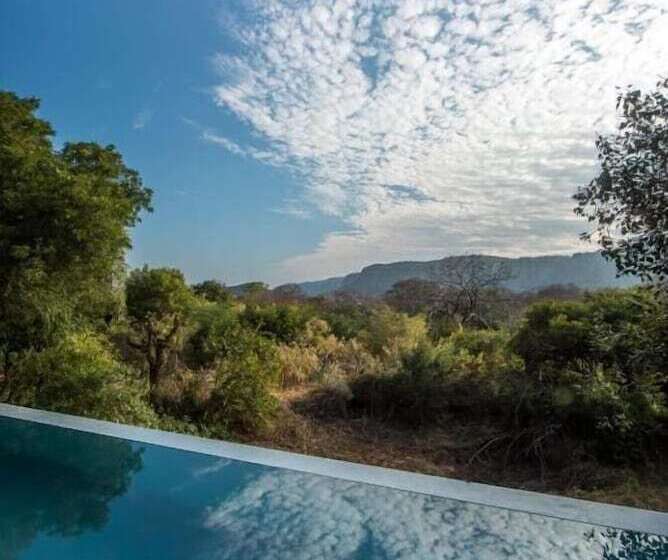 住宿加早餐  Fateh S Retreat, Homestay