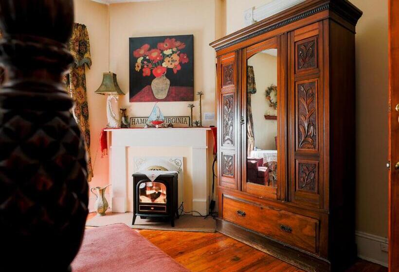 مبيت وإفطار Magnolia House Inn