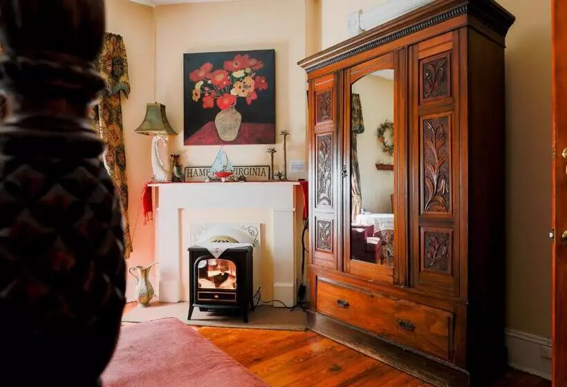 ベッドアンドブレックファースト Magnolia House Inn