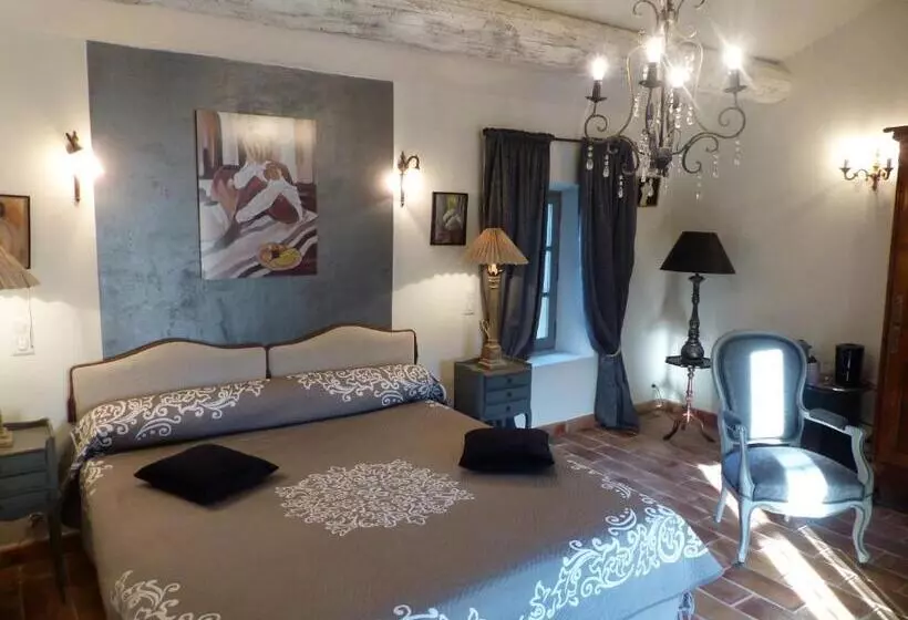 Aamiaismajoitus (B&B) Mas De Longuefeuille
