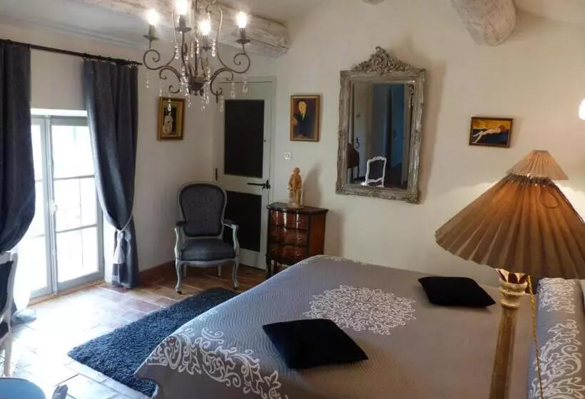 Aamiaismajoitus (B&B) Mas De Longuefeuille
