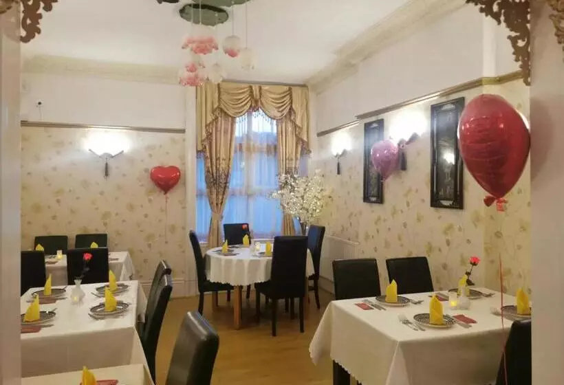 Majatalo Athol Park Guest House