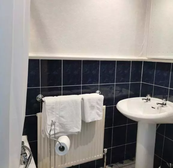 Majatalo Athol Park Guest House