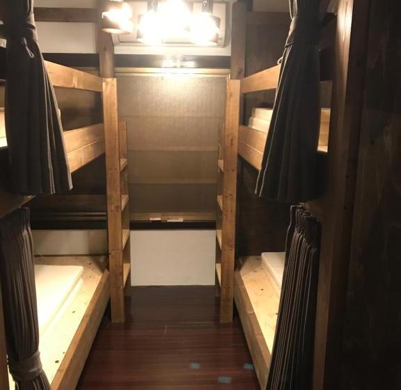 פנסיון Guest House Boku Hostel