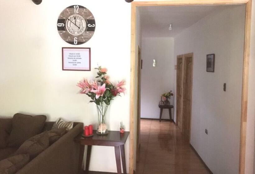 Pensionat Hostal Pumakari   Hostel