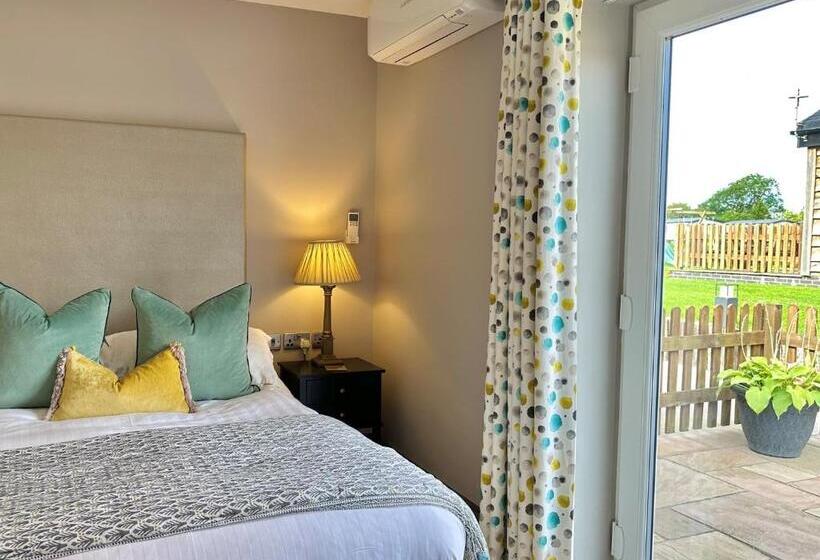 리조트 Grange Farm Park