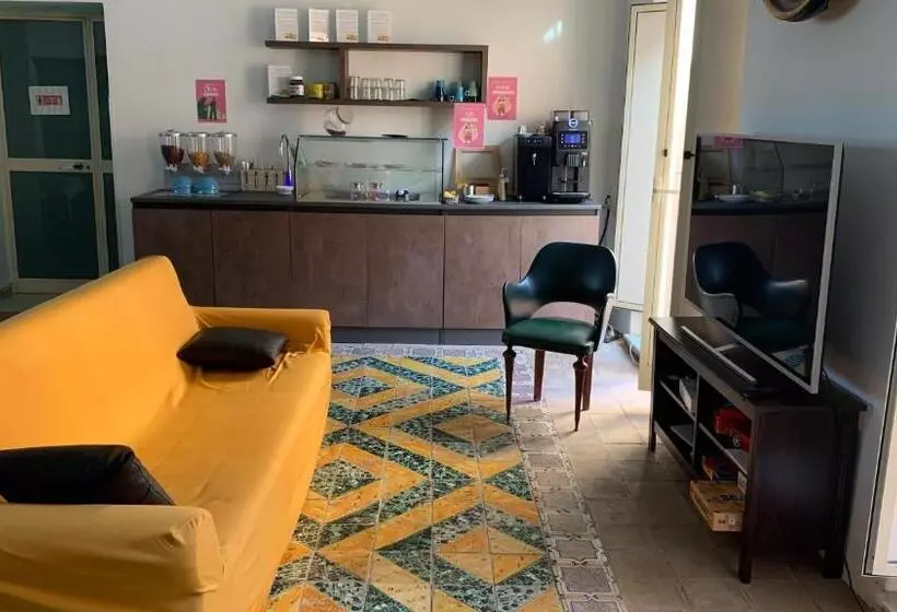 هاستل Casa Di Chiara