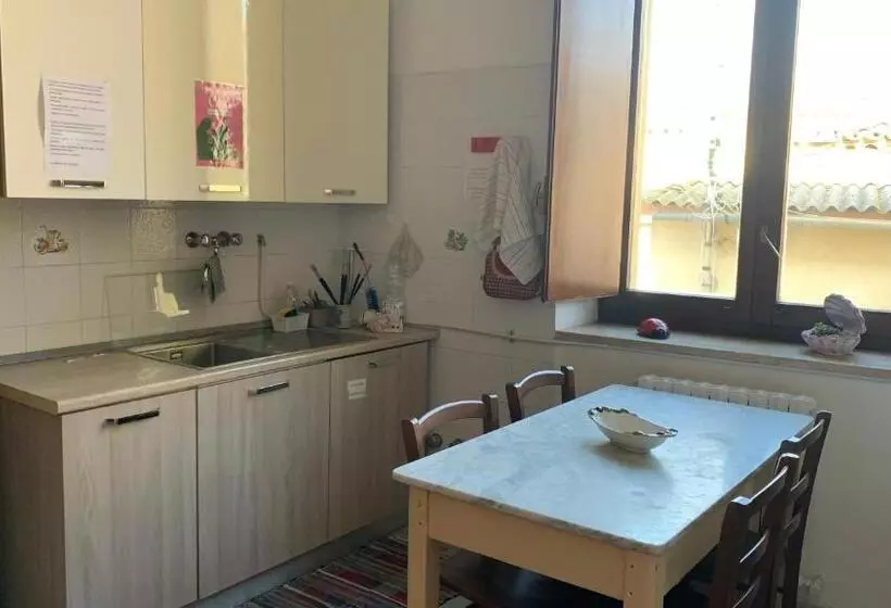 هاستل Casa Di Chiara