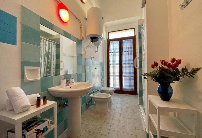 هاستل Casa Di Chiara