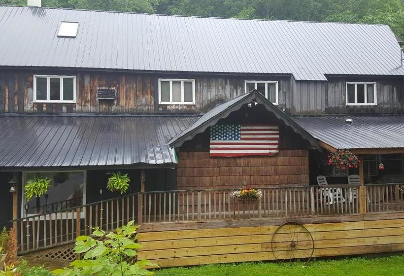 مبيت وإفطار Whisperin' Pines Chalet