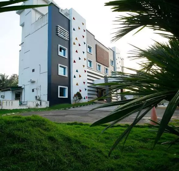 Hotelli Rose International