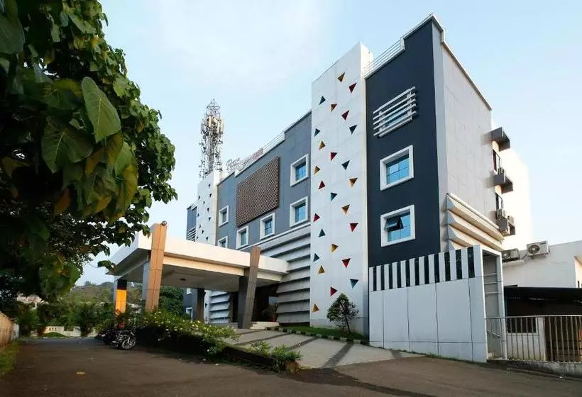 Hotelli Rose International