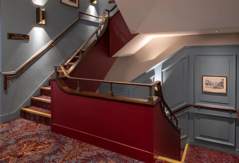 فندق Thomas Ingoldsby Wetherspoon