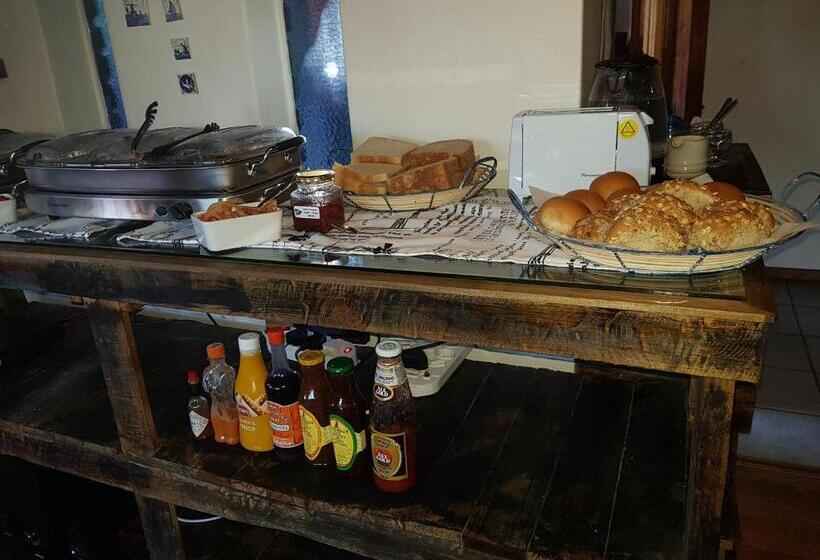 פנסיון Maroela Gardens Guesthouse