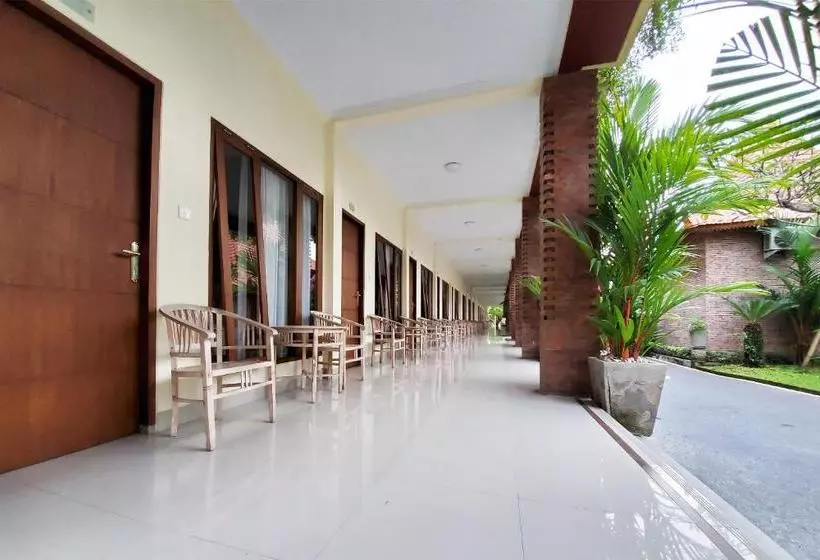 ペンション North Wing Canggu Resort