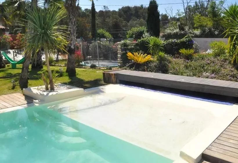 ベッドアンドブレックファースト Villacarroubier