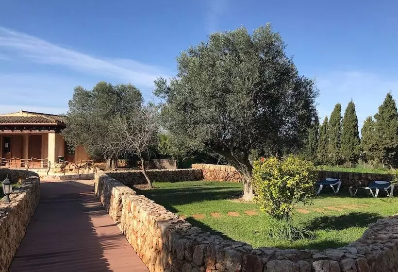 Hotelli Agroturismo Es Gallicant