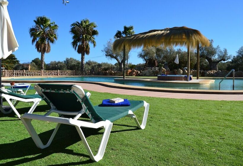 هتل Agroturismo Es Gallicant