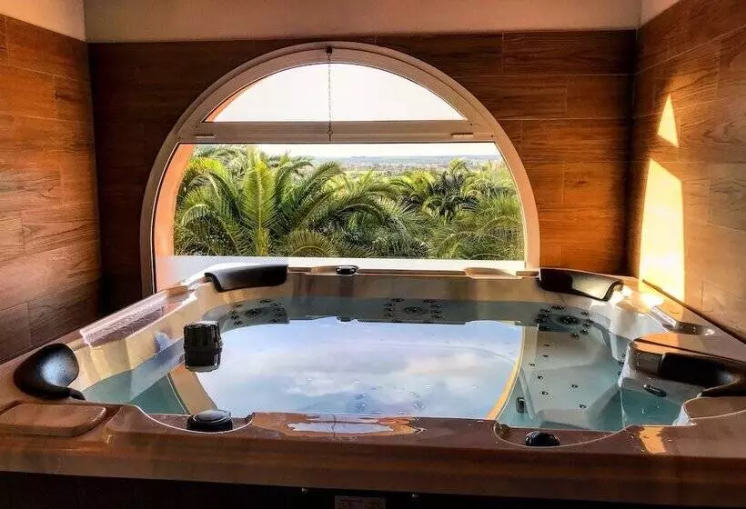 Hotelli Agroturismo Es Gallicant