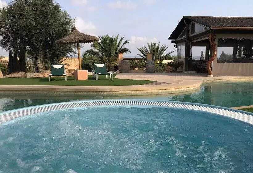Hotelli Agroturismo Es Gallicant