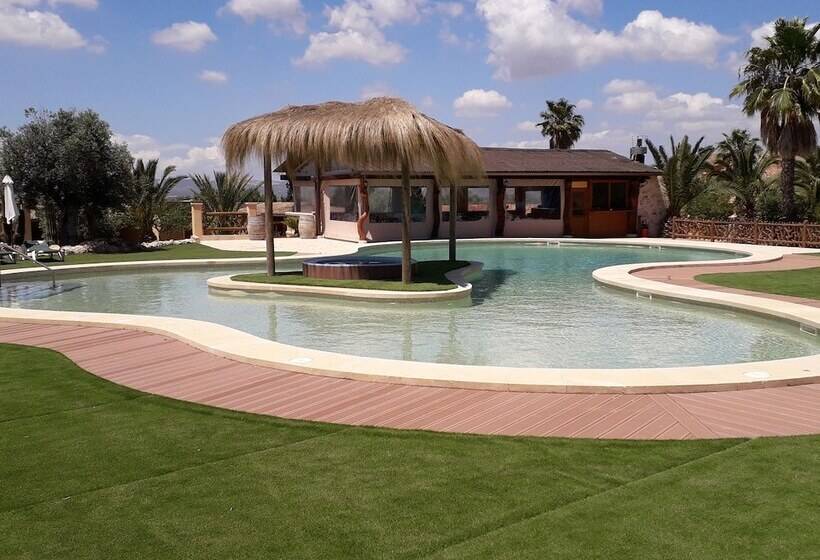 هتل Agroturismo Es Gallicant