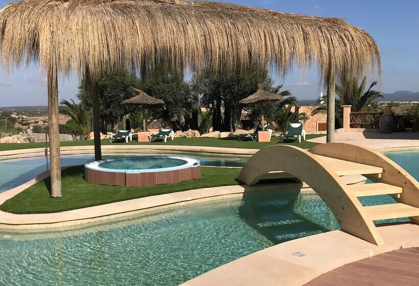 هتل Agroturismo Es Gallicant