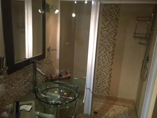 پانسیون Habitat Guest House